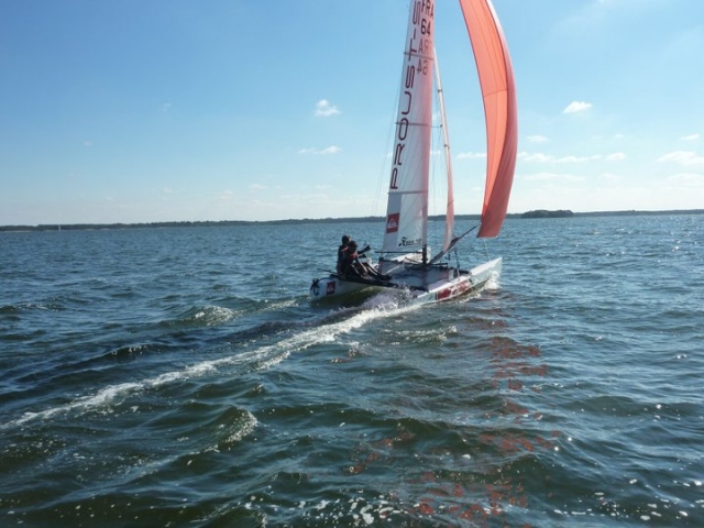 Paseo en catamarán por el lago Lacanau